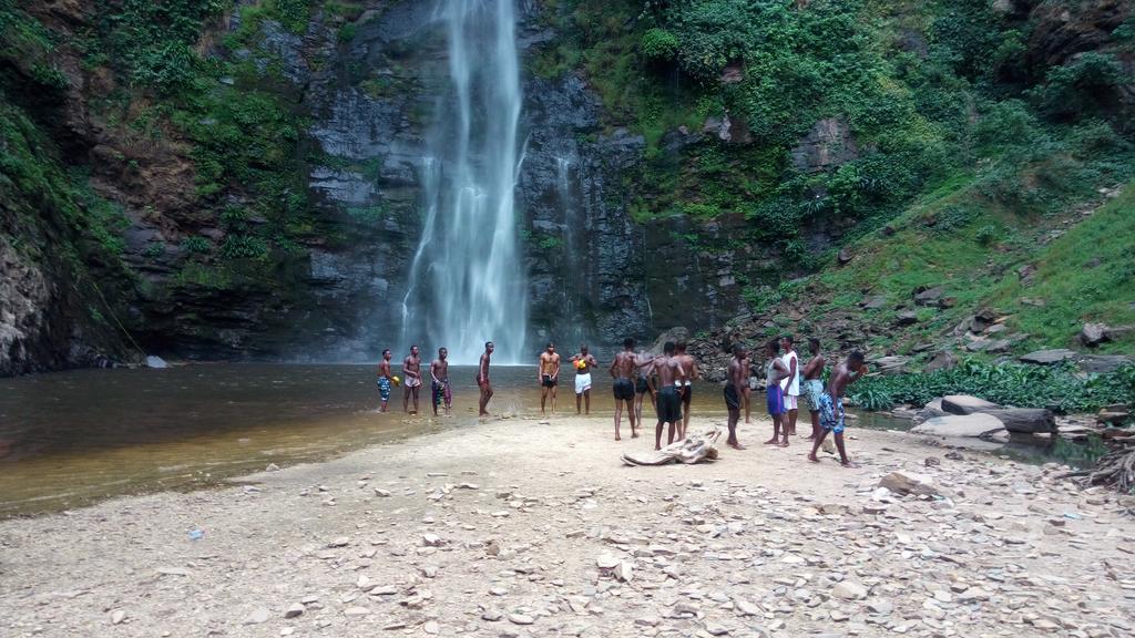Wli Waterfalls Inn Wli Afegame Zewnętrze zdjęcie